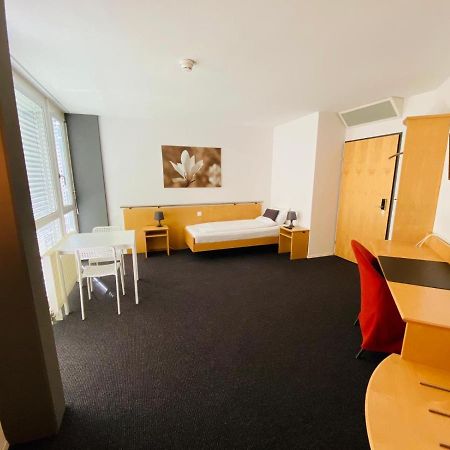 Work & Live Apartments Фрауенфелд Екстериор снимка
