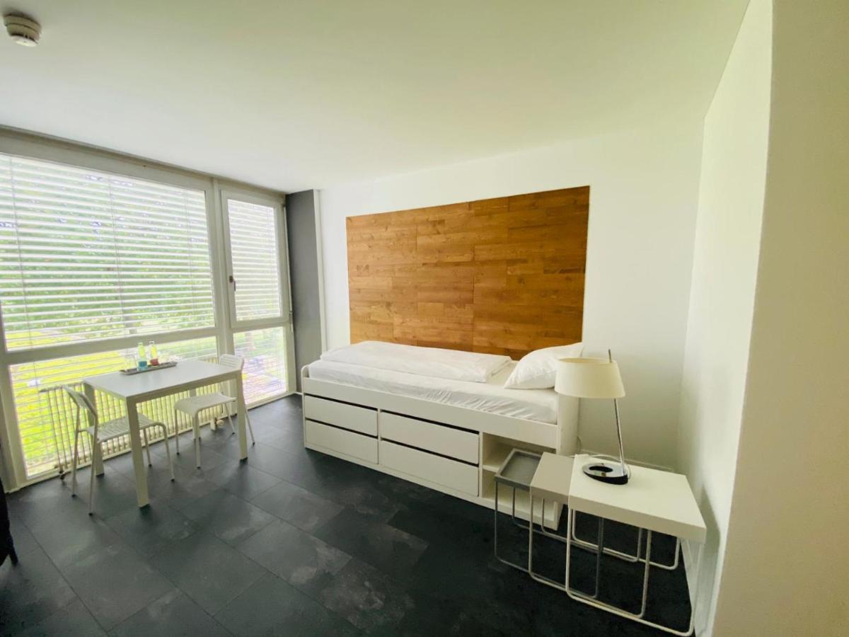Work & Live Apartments Фрауенфелд Екстериор снимка